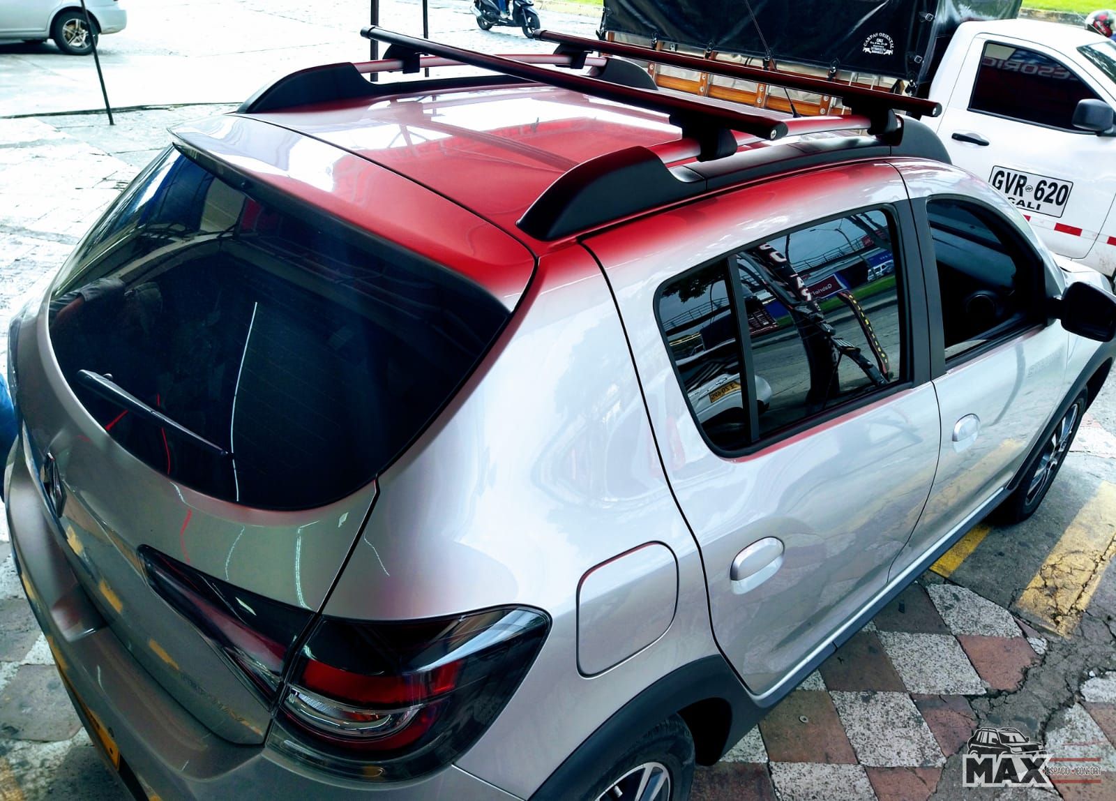 Barras de techo para Renault Sandero Stepway - Accesorios MAX